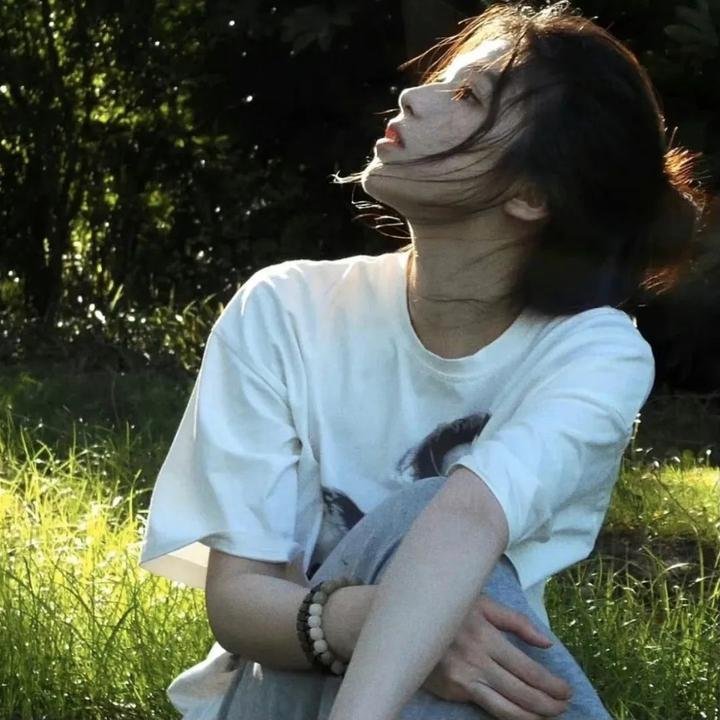 他的摩托，她的岛