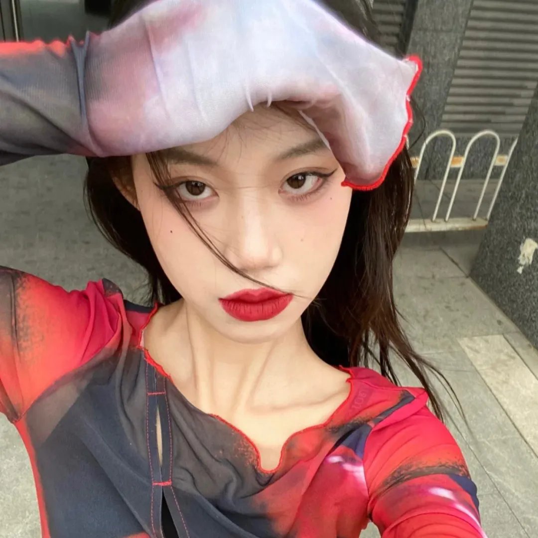 春闺怨女
